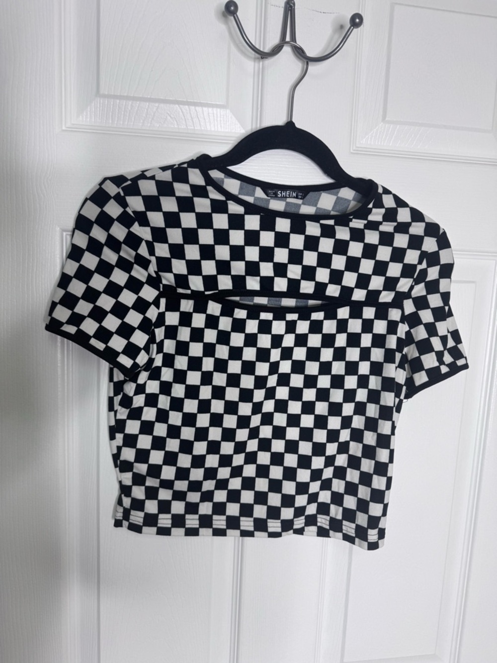SHEIN Black and White Checkerboard Cutout Crop Tee